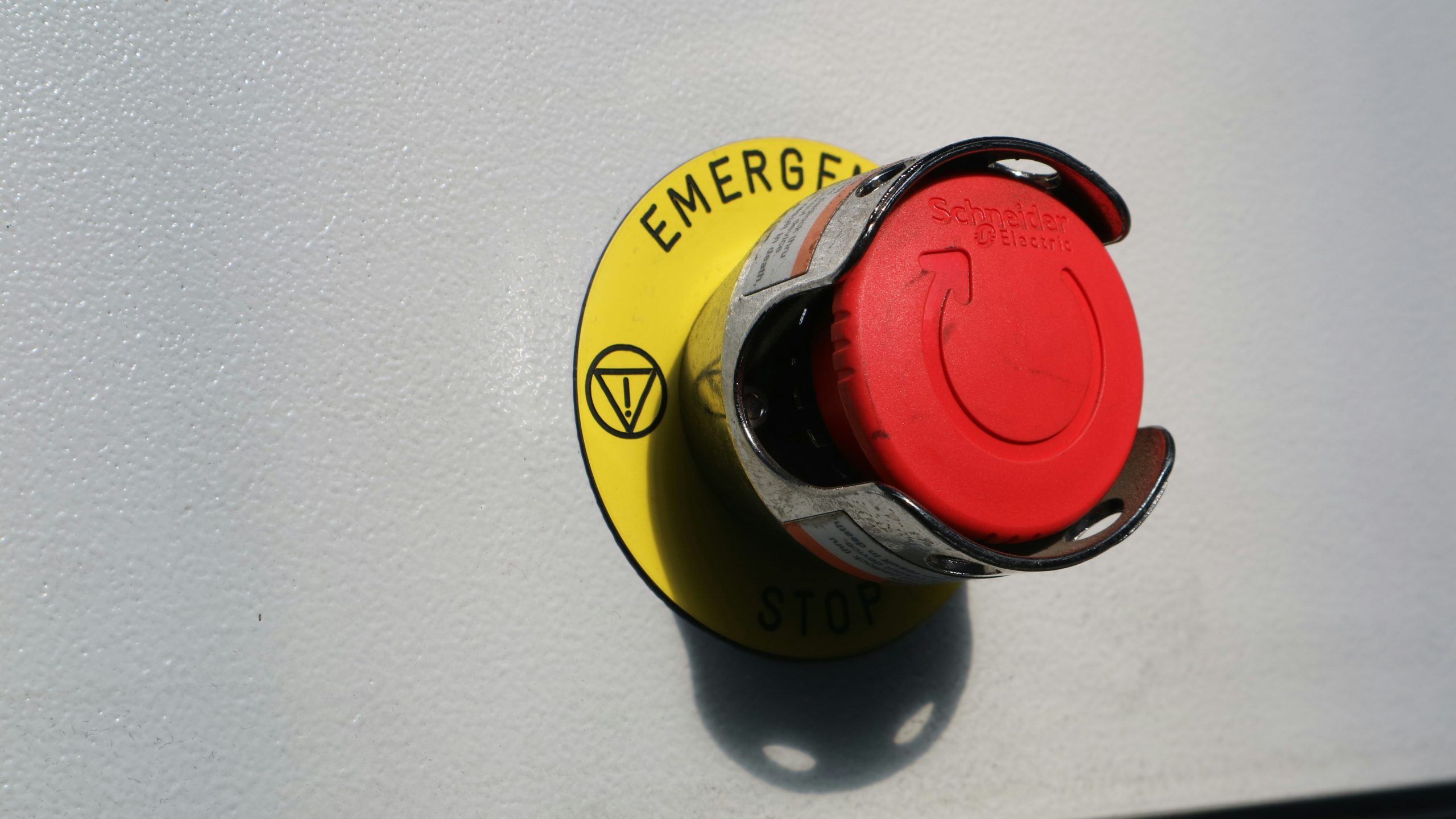red and yellow round metal